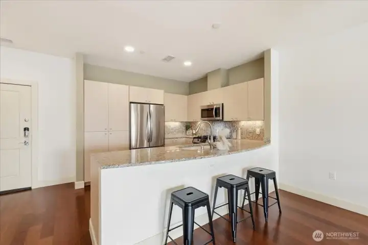 Eat Bar, Granite Counters