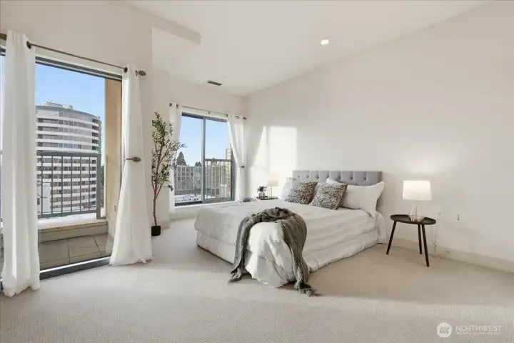 Bedroom w/ City View