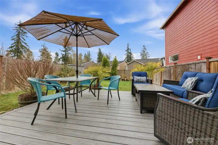 Trex deck perfect for summer BBQs!