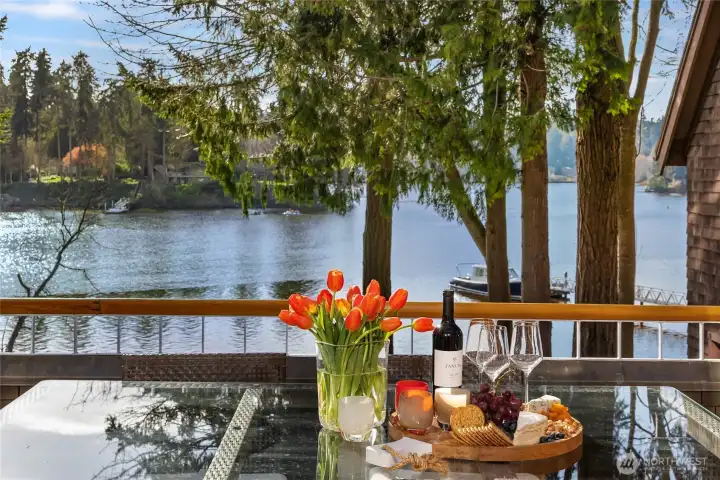 Captivating...and perfect to watch the wild-life and the rowers practing their sport.