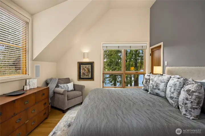 Yes, it has a great view!