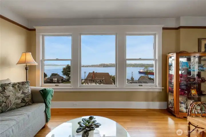 Lot's of Natural Light!