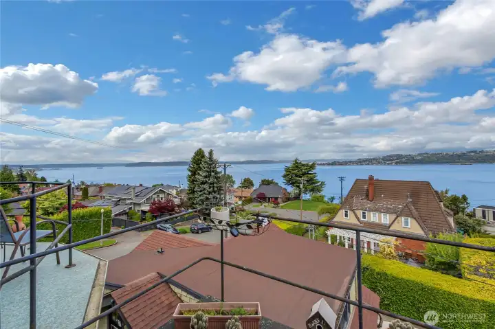 Sitting on your veranda you can see for miles!