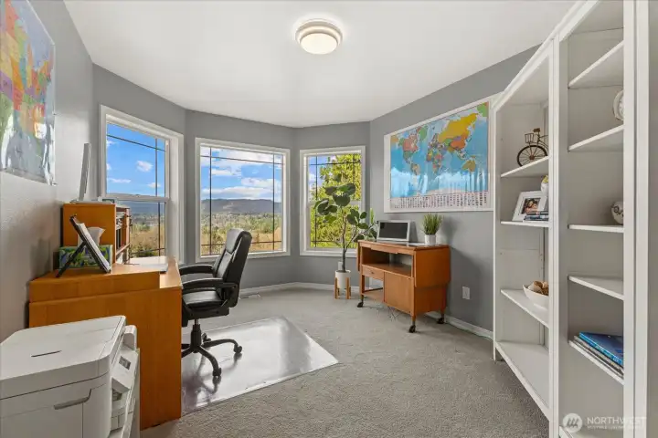 Extra finished room upstairs overlooking the views and the mountains