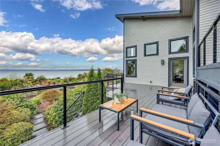 Welcome to Foulweather Bluff!