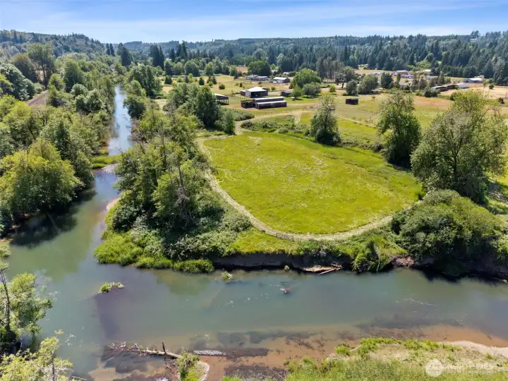 River front equestrian paradise!