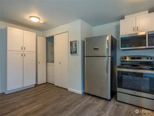 Kitchen has ample storage and the washer and dryer in it's own closet.