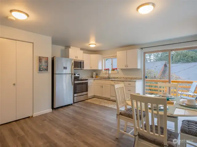 Remodeled in 2022, the kitchen has all new appliances, granite countertops and flooring.