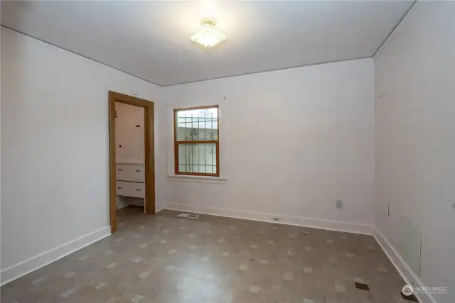 2nd Bedroom with walk in closet