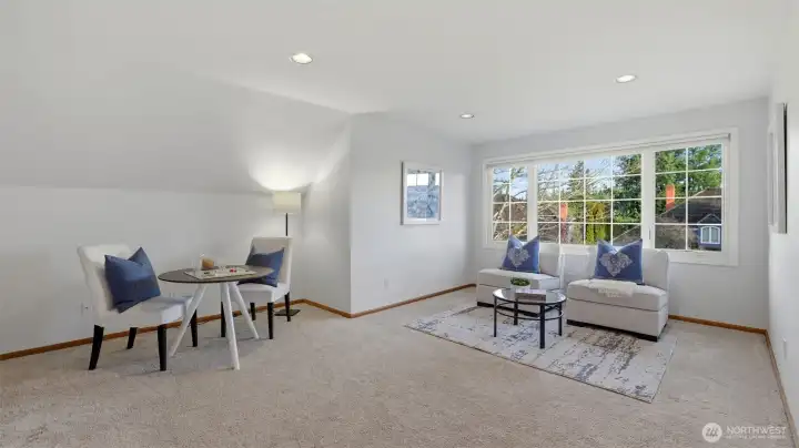 Bonus room/5th BR above the garage