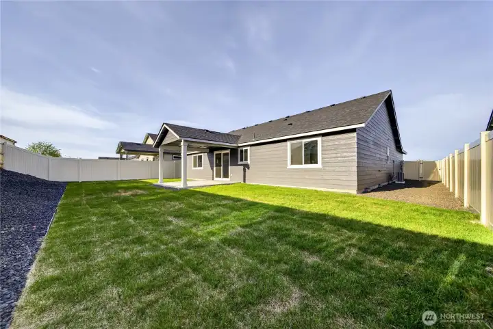 Rear full landscaped and fenced yard Rear full landscaped and fenced yard