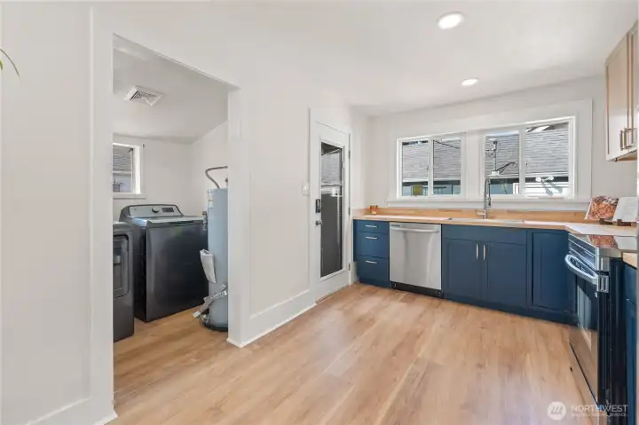 updated kitchen second view