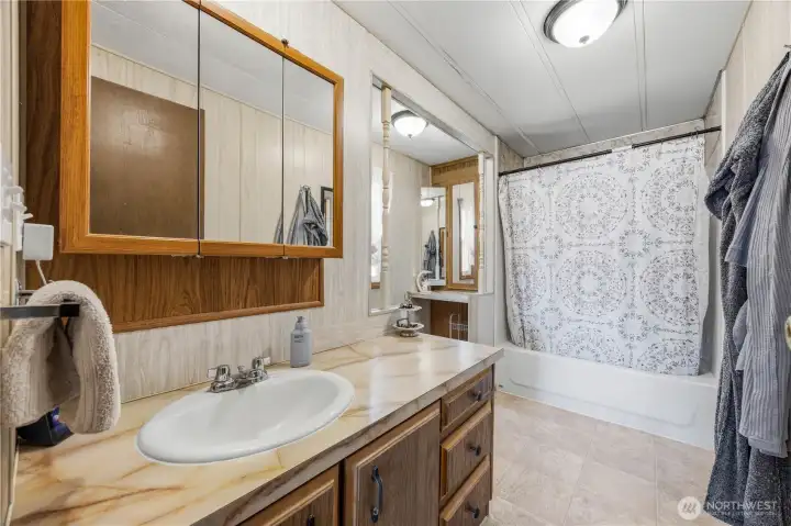 Manufactured primary bath