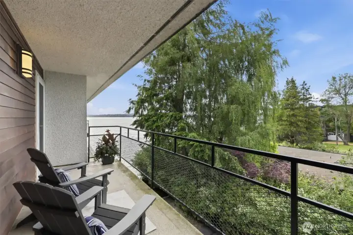 Unit 307 balcony overlooking Lake Washington
