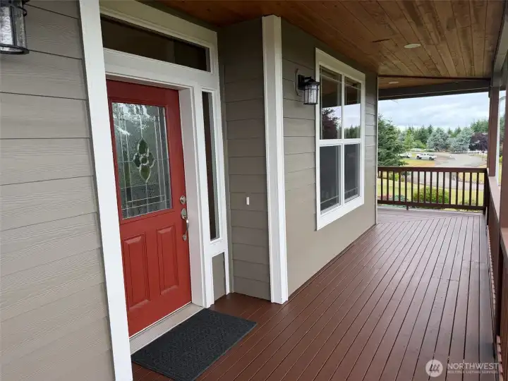 Front deck Front deck