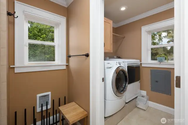 Laundry room is off of primary bath.
