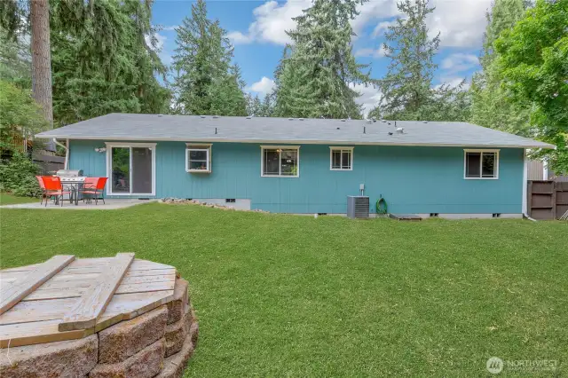 Back of house with Fire Pit