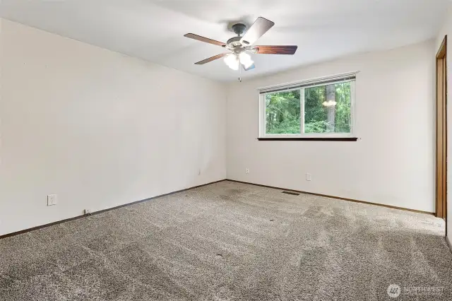 Primary suite