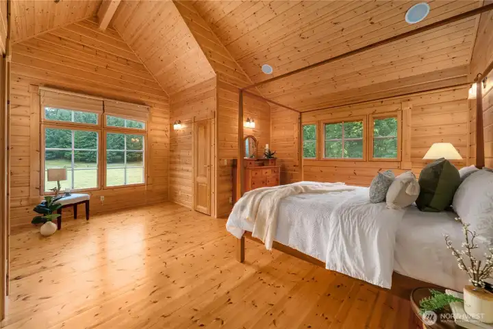 Upstairs guest room
