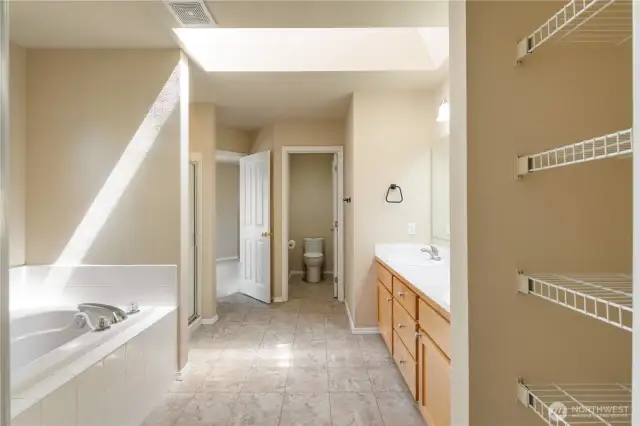 Five-pience bath.