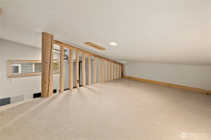 Sleeping loft