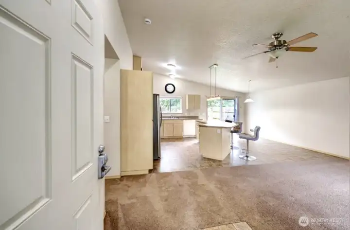 Living/Kitchen/Dining room