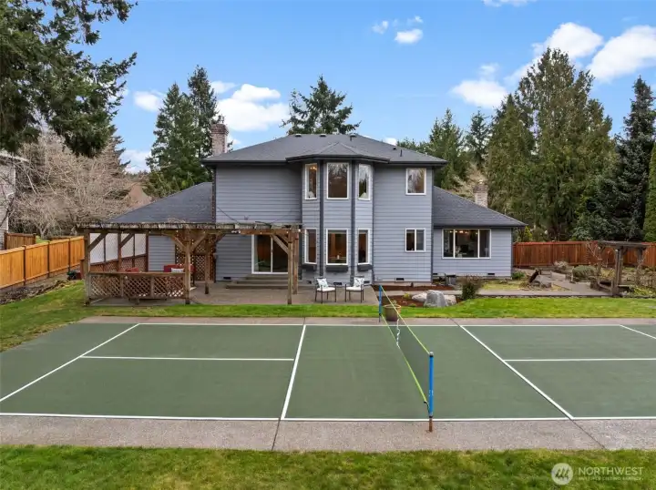 full tennis/pickleball court