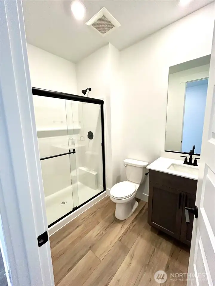 Full bath for ensuite