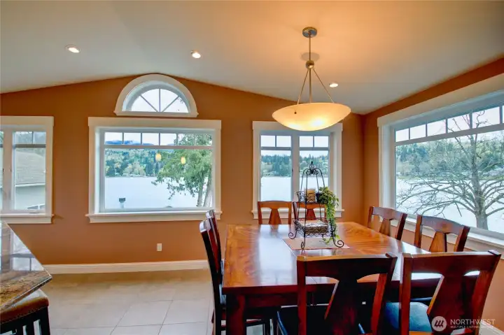 Lake view from every angle. The vaulted ceiling add to the spacious light filled kitchen.
