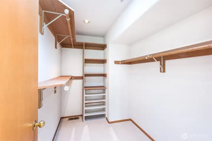 Walk in closet