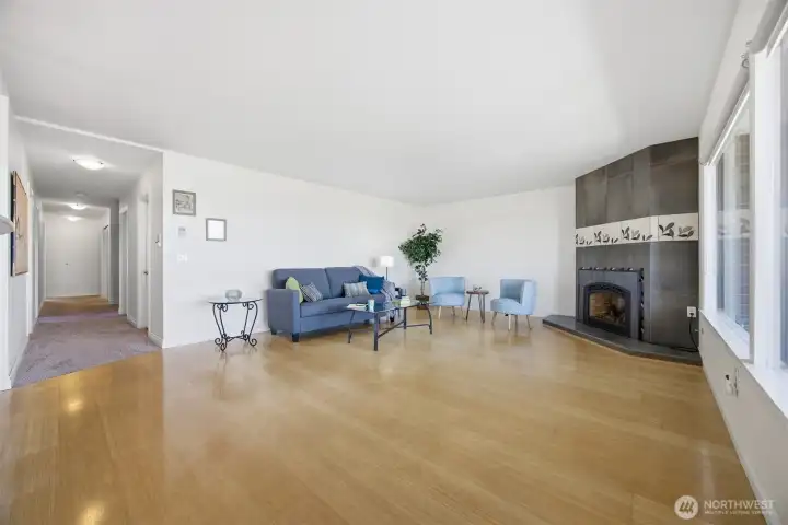 looking back towards hallway