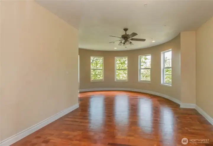 Another view of the unique second-floor rounded bonus room.