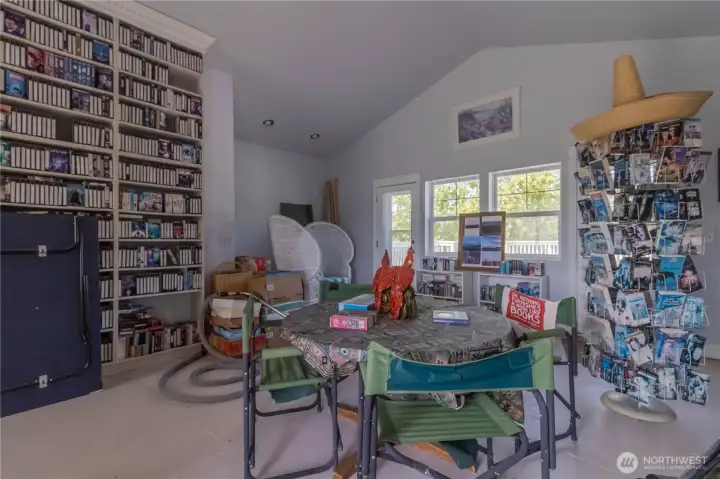 Another view of the spacious third-floor bonus room.