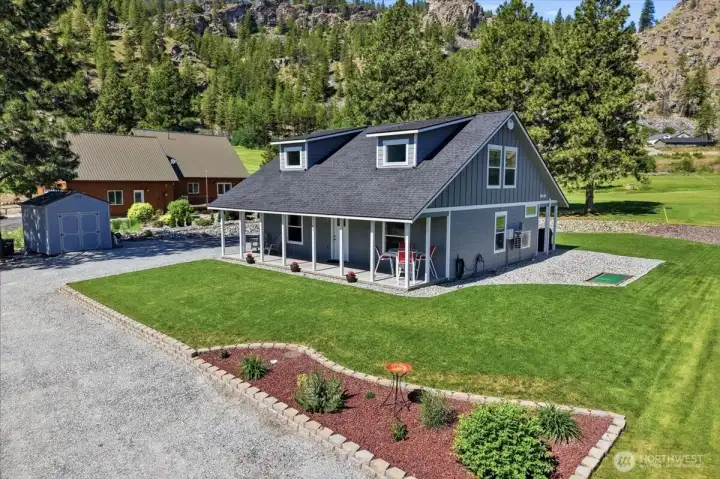 Great yard! Clean!