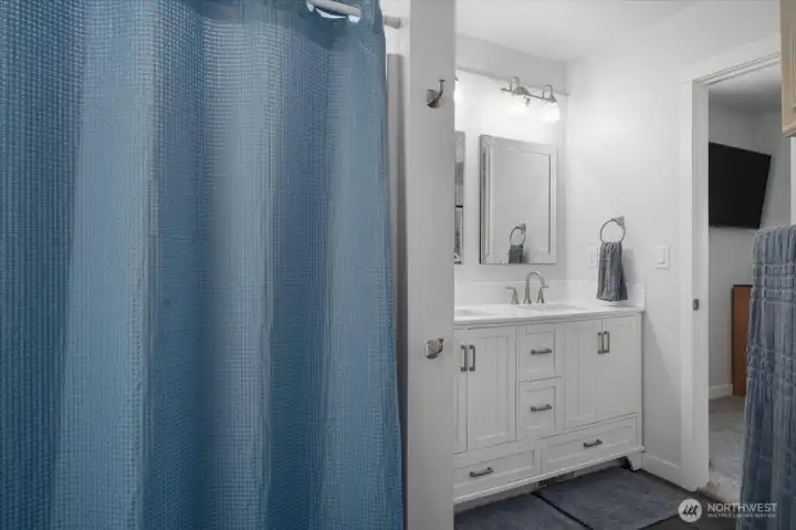 3/4 master bathroom