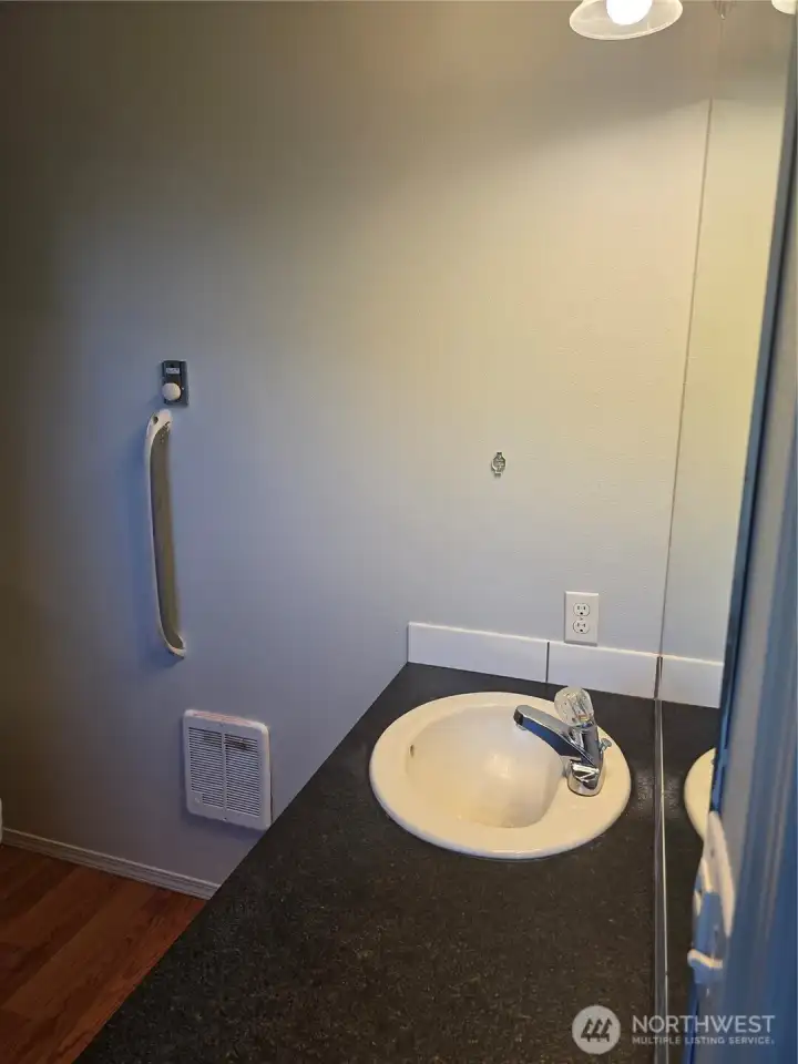 Primary ensuite 3/4 bath Primary ensuite 3/4 bath
