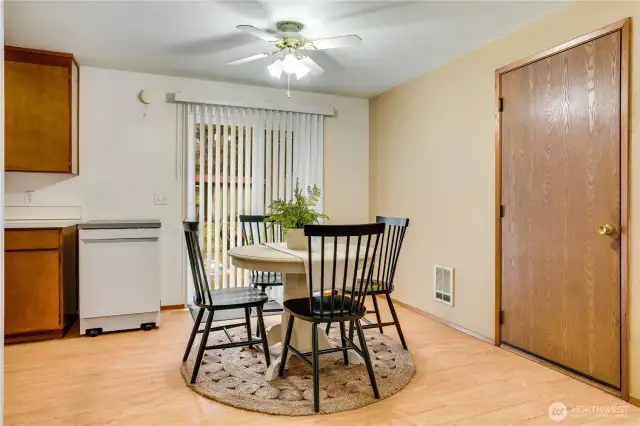 The door to the right leads to the attached 1 car garage (336 square feet)