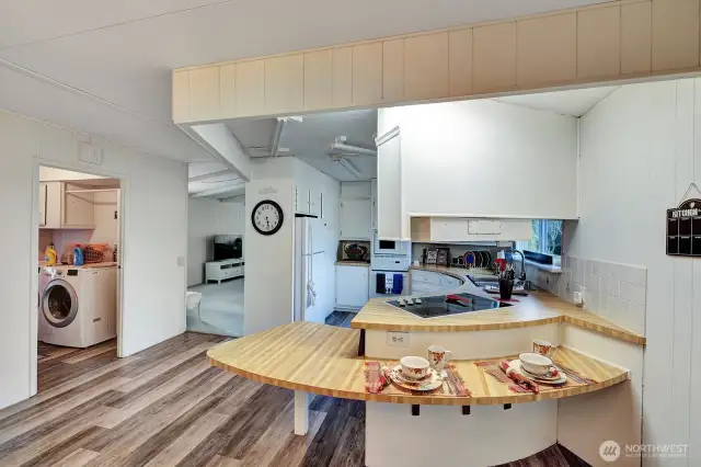 Breakfast bar for those quick meals.