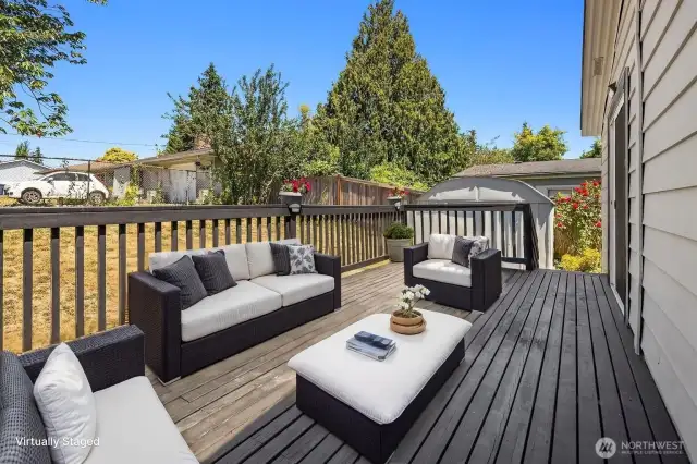 Back Yard w/ Shed