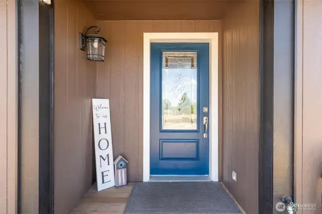 Welcoming Front Door/Porch