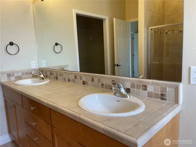 Primary Full Bath