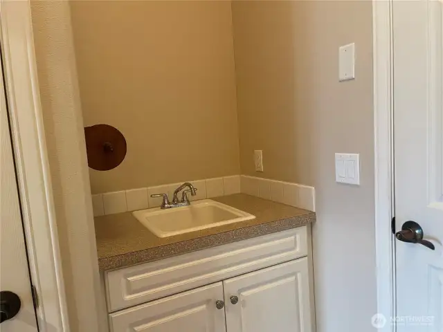 Deep Sink-Utility Room
