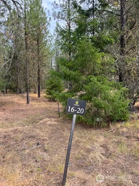 Easy to walk and clearly marked corners.