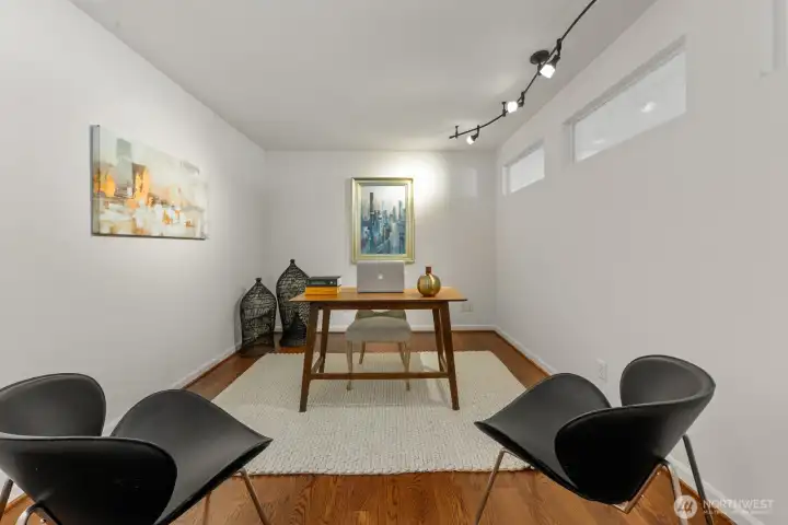 Office/den