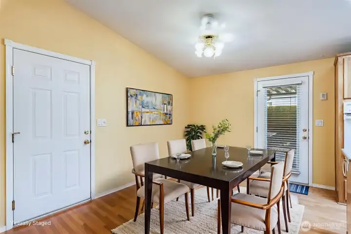 Kitchen/Breakfast Nook Virtually Staged