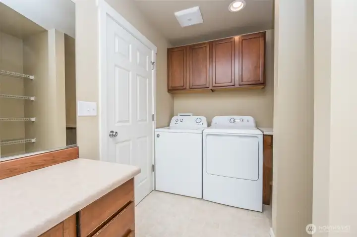 3rd floor laundry room