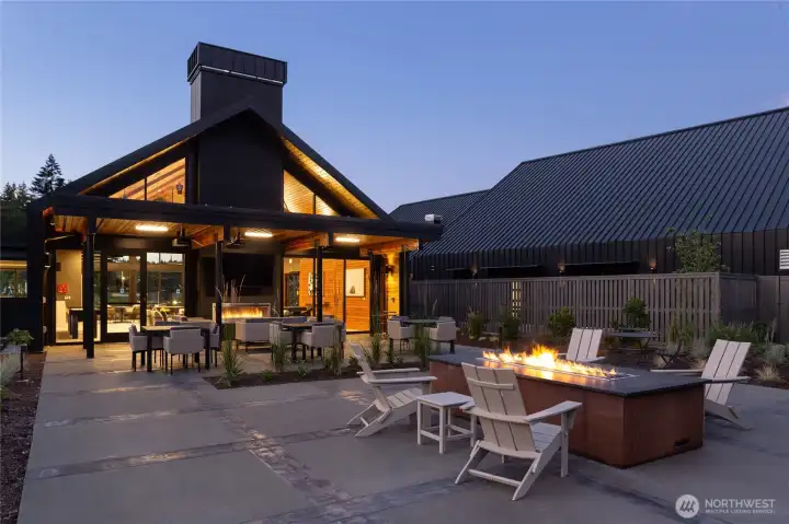 Ovation at Oak Tree Community