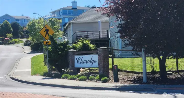 Desirable Clearidge neighborhood