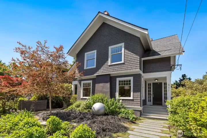 This home blends historic character with East Coast sophistication This home blends historic character with East Coast sophistication