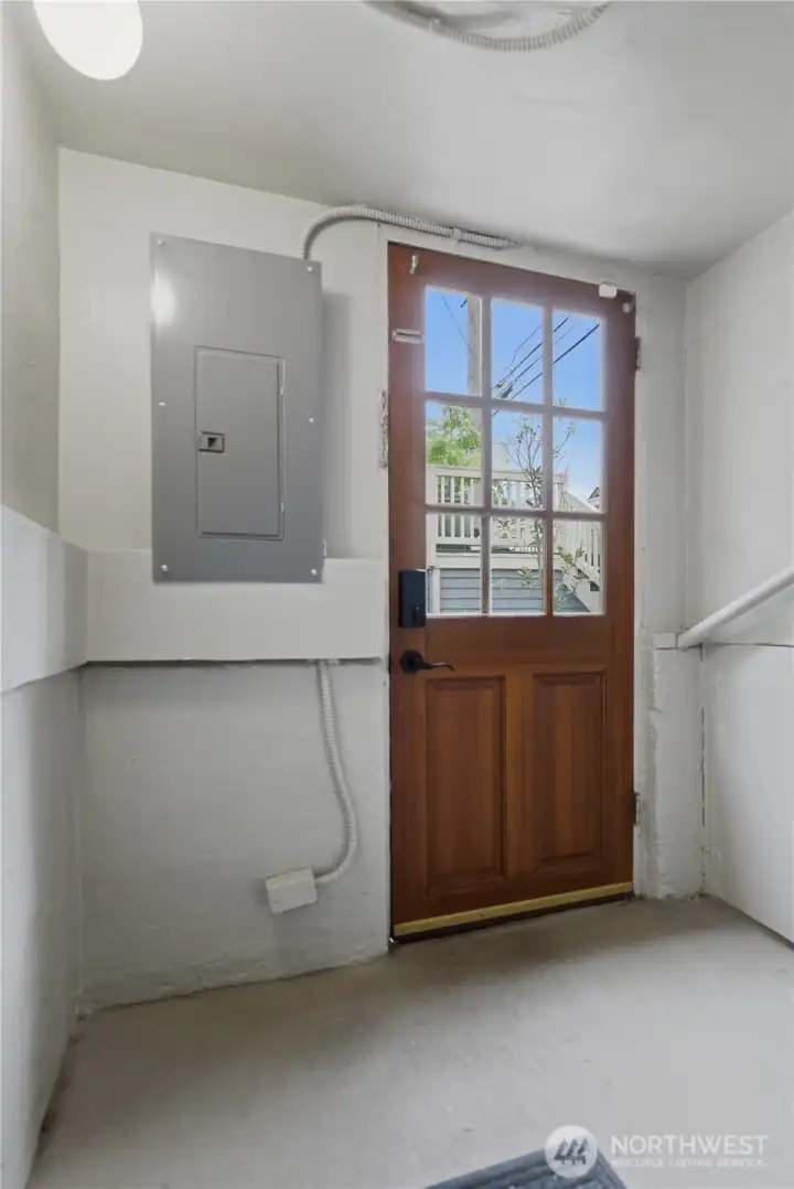 Lower level has separate access great for renting out lower level.